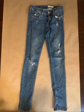 Women's Blue Distressed Skinny Jeans - Stretch Fit